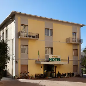 parking-hotel-giardino.it-tuscanyhotel.com/