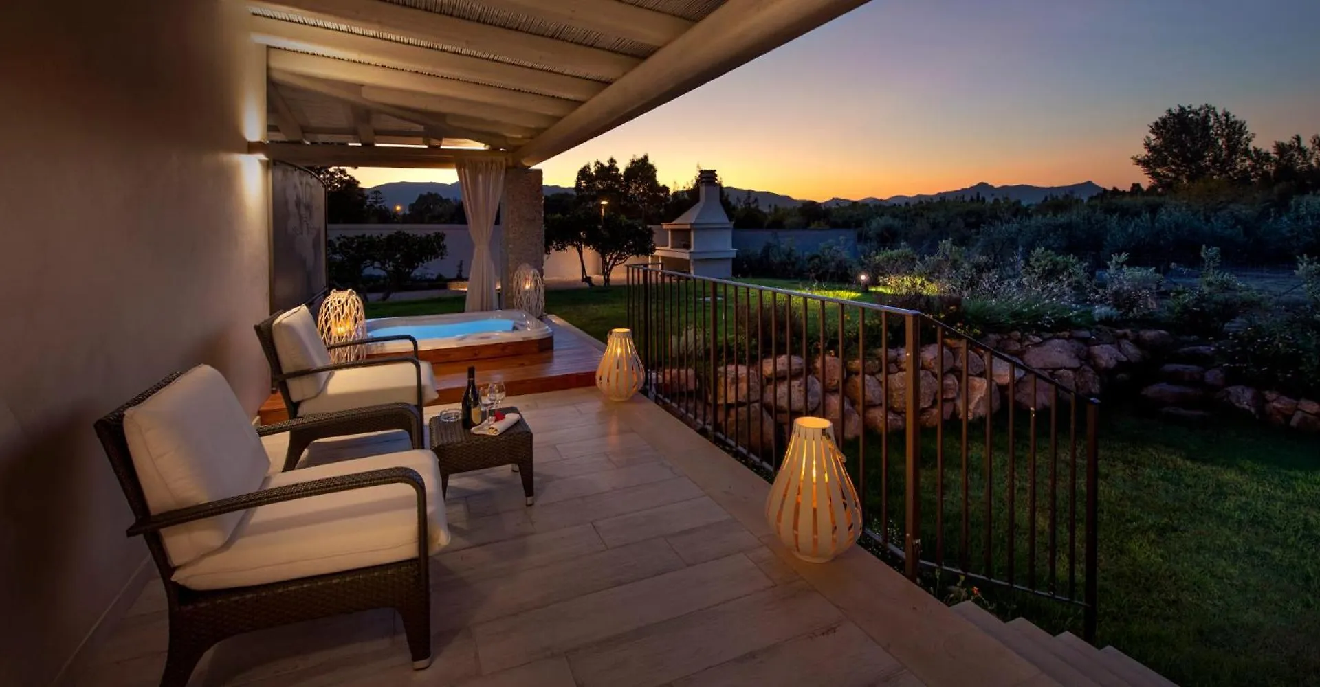 Destino Di Nora Bed & Breakfast Pula Italy