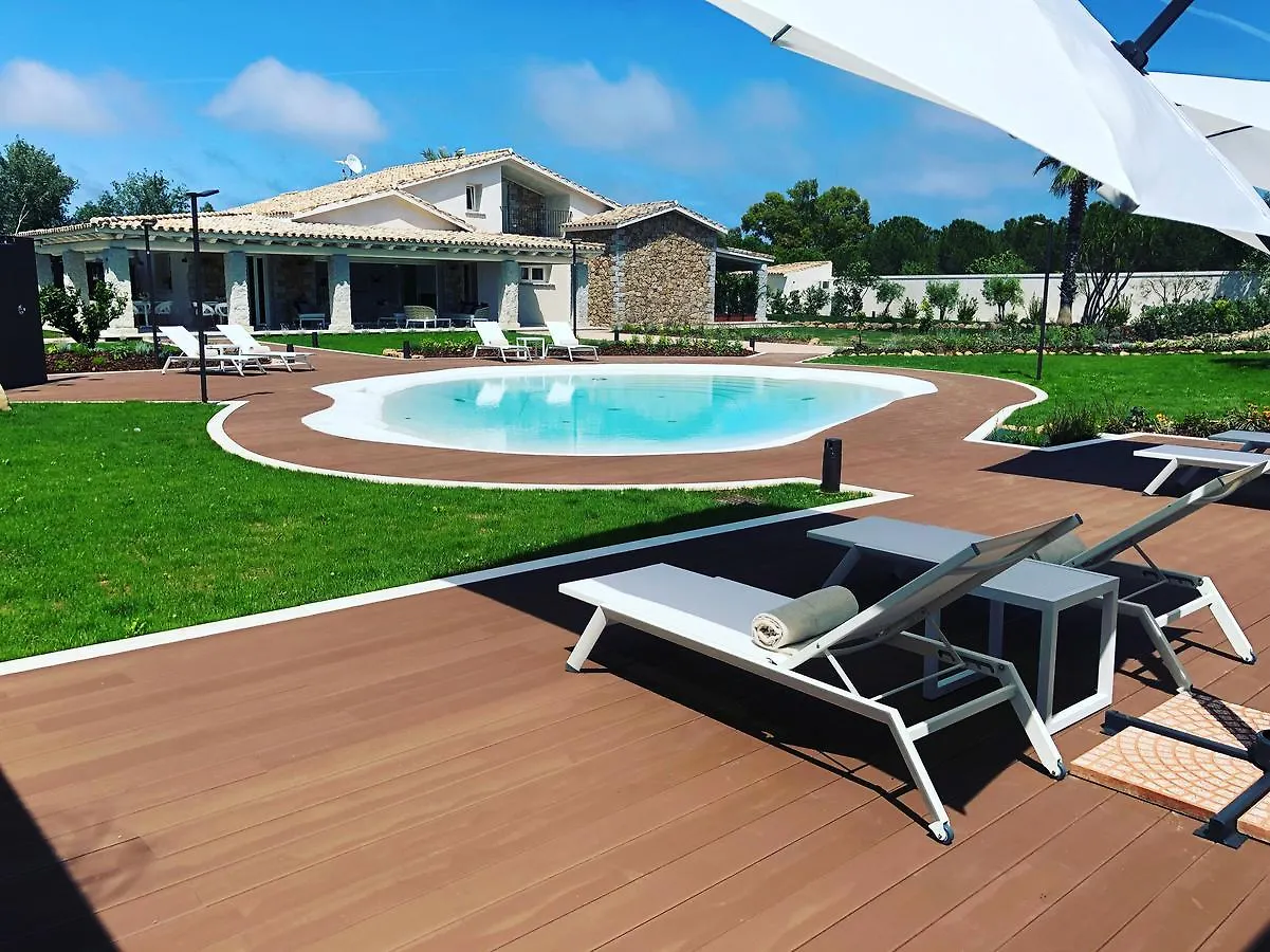 Destino Di Nora Bed & Breakfast Pula Italy